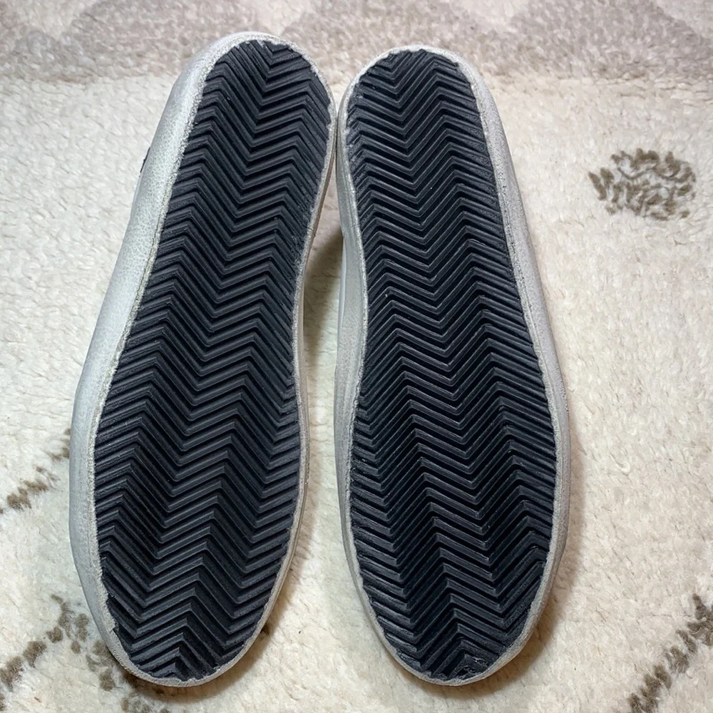 Golden Goose Super Star Low Top Sneaker - Picture 10 of 15